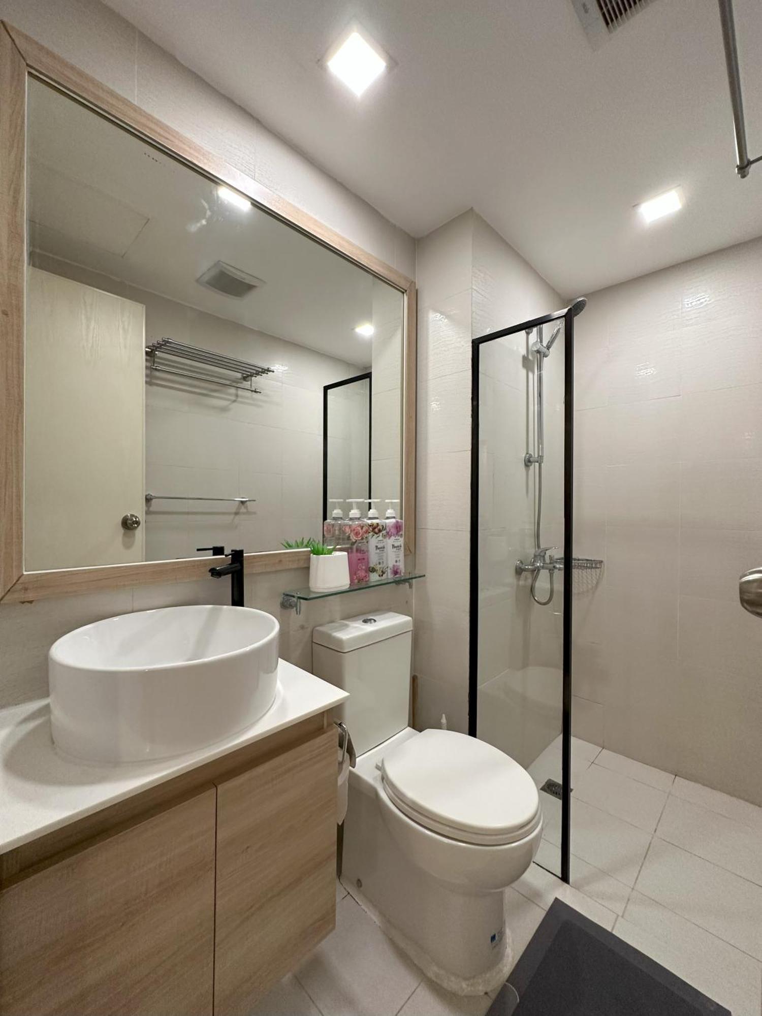 The Bahamas & Maldives Suites At Azure Residences Paranaque 15 Mins Manila Airport T3 ภายนอก รูปภาพ