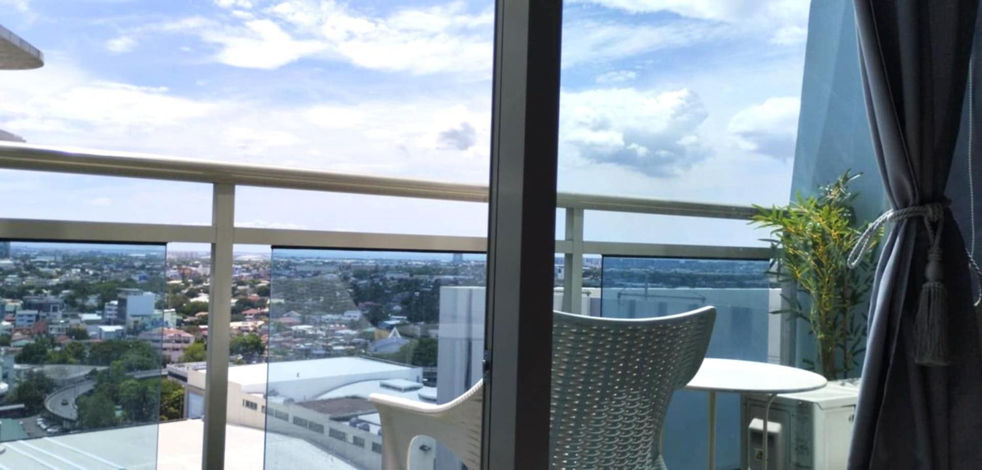 The Bahamas & Maldives Suites At Azure Residences Paranaque 15 Mins Manila Airport T3 ภายนอก รูปภาพ
